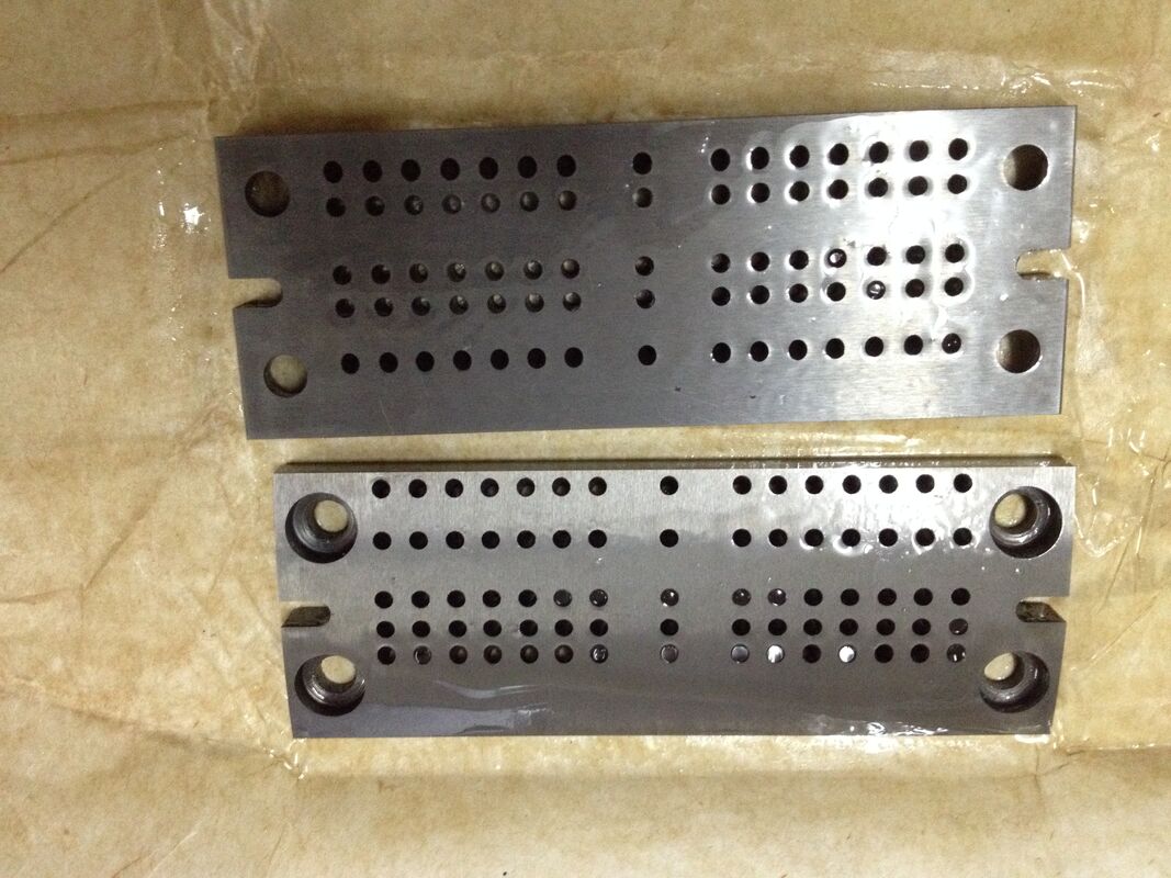 Hauni Protos Makinesi Tütün Makineleri için Tungsten Karbid Emme Plağı 124×33×6.7mm